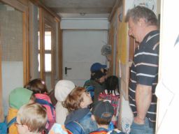 Besuch des Kindergartens St. Antonius (21.04.10) Bild Nr.8